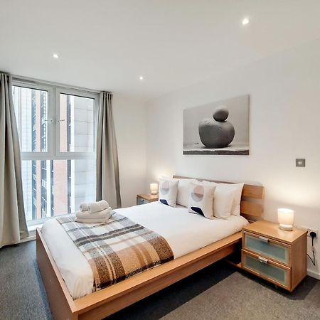 Fully Serviced Two Bed Apartment By Excel & O2 London Exteriör bild